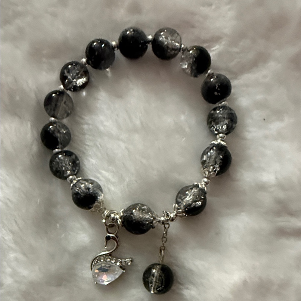 Elegant Black and Silver Beaded Bracelet
